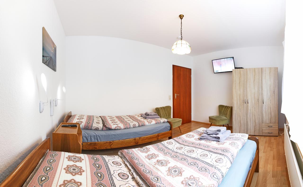 Ferienwohnung Kaiser Wabern Екстер'єр фото